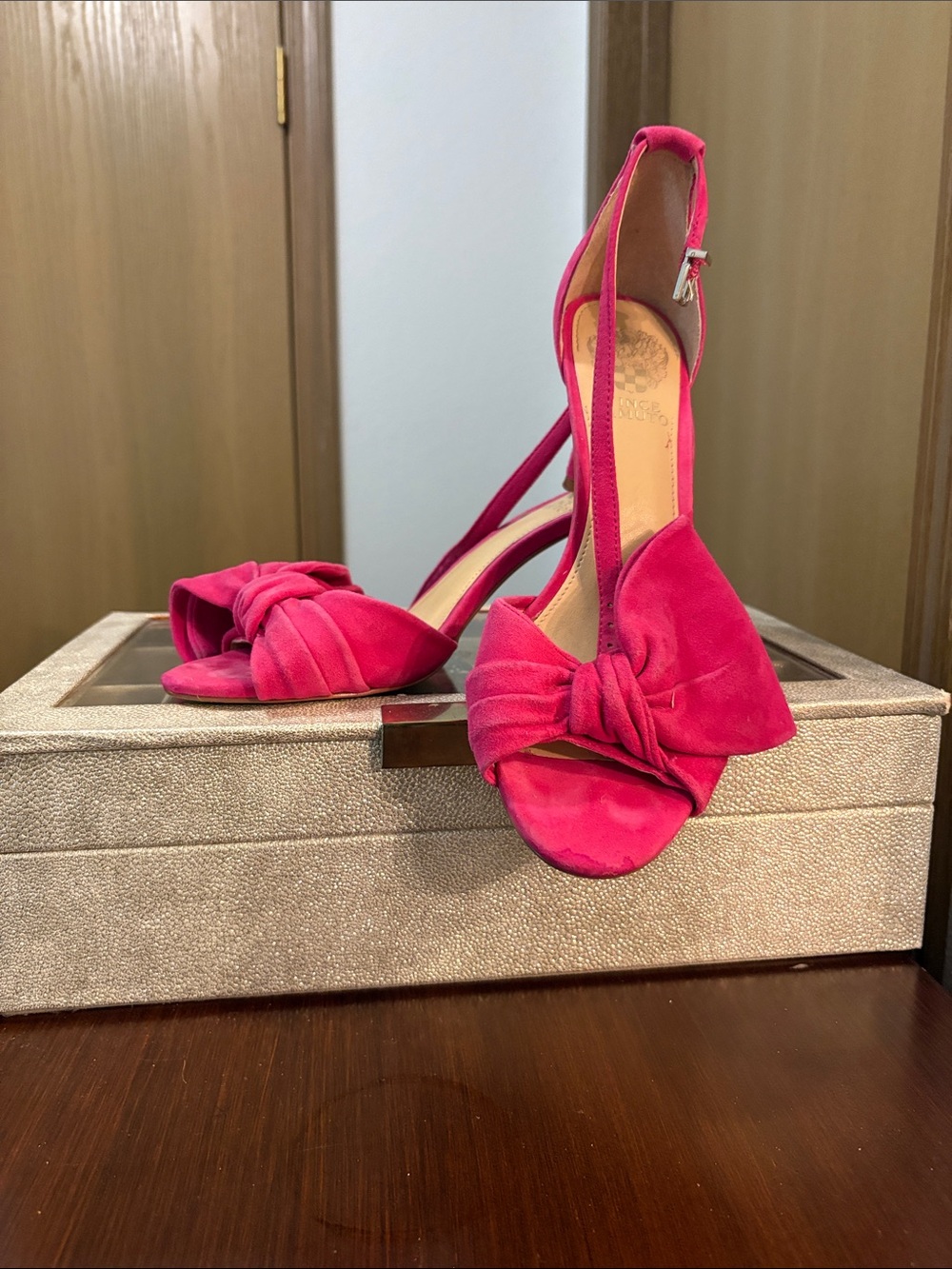 Vince Camuto Fuchsia Knot Front Slingback Heels